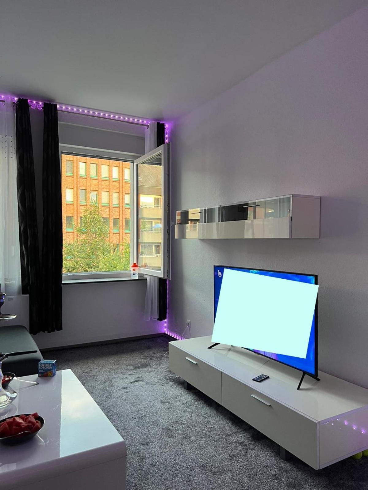 Moderne Und Helle Ferienwohnung Im Herzen Der Stadt Dortmund Exterior photo